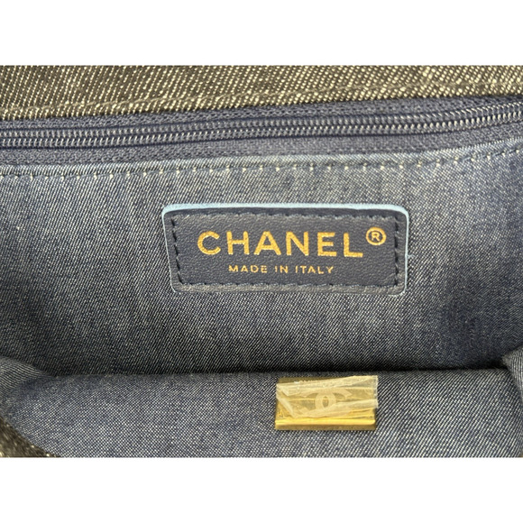 Chanel Funky Town Flap CC Embossed Quilted Denim Medium Women's Bag - Picture 9 of 14